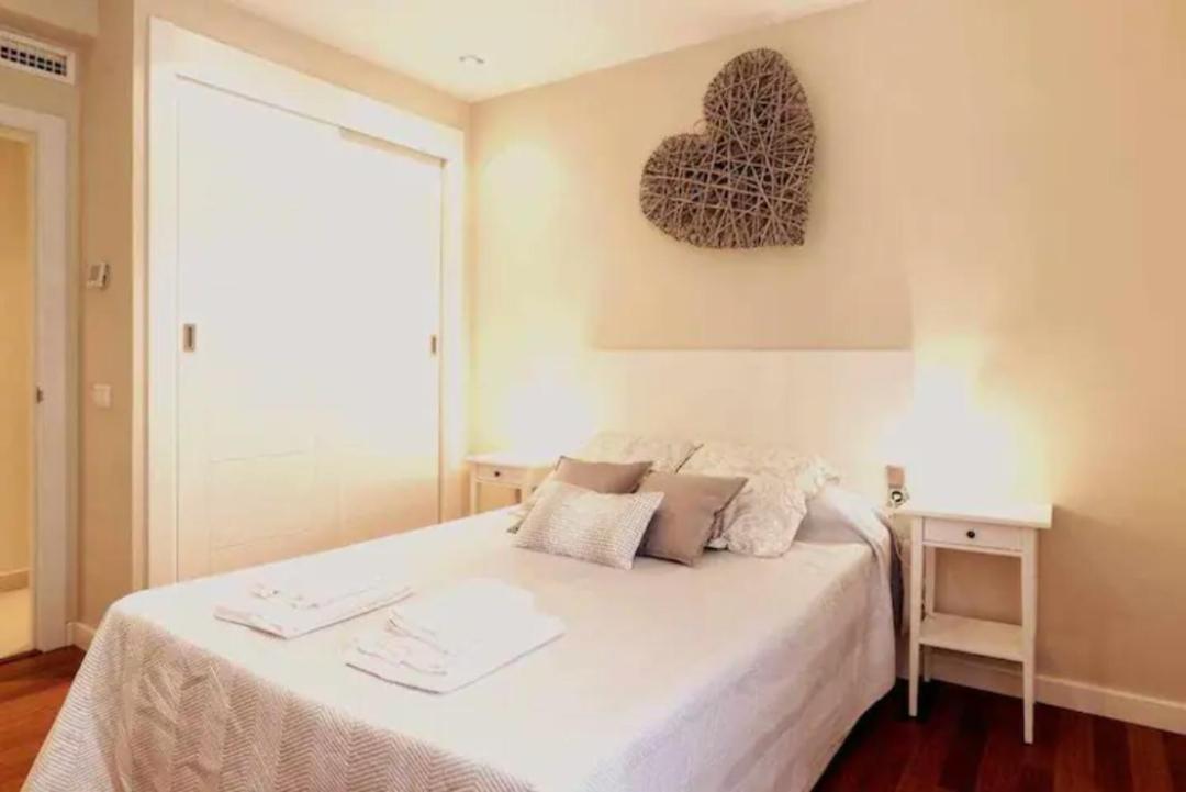 Apartamento Premium Junto A Catedral Málaga Dış mekan fotoğraf